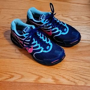 Nike women's size 9